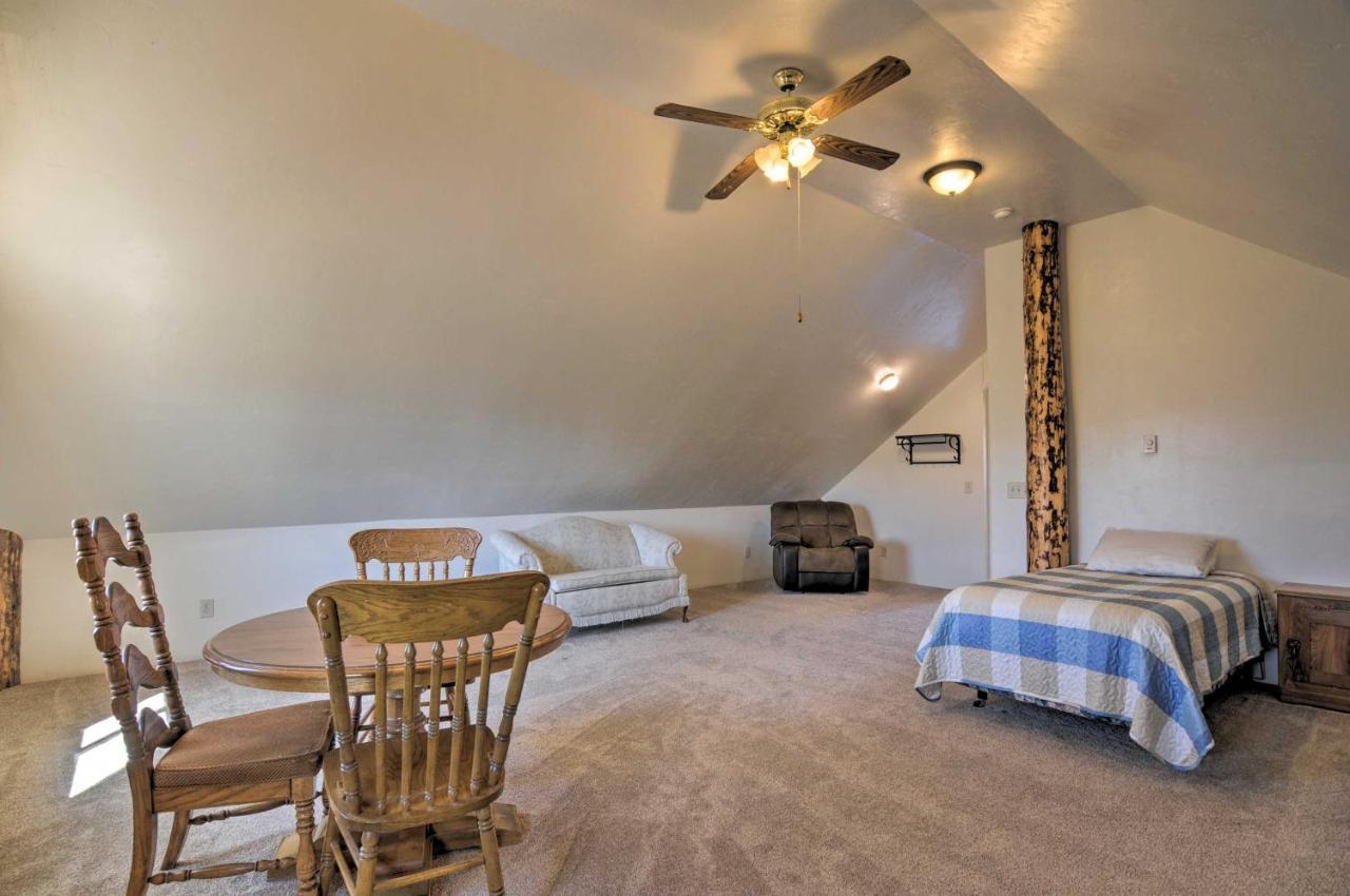 Cozy Henrieville Cabin 18 Mi To Bryce Canyon Np! Екстер'єр фото